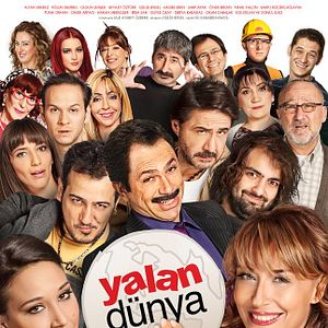 Fotoğraf Yalan Dünya