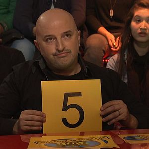 Fotoğraf Yalan Dünya