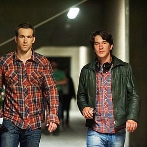 Fotoğraf Düşmanı Korurken