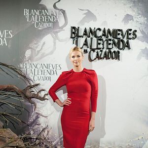 Fotoğraf Pamuk Prenses ve Avcı