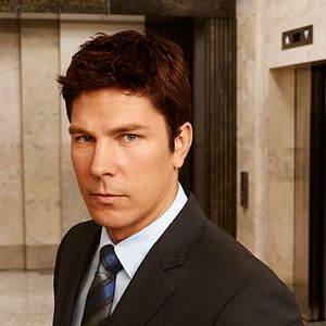 Fotoğraf Fairly Legal