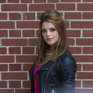 Fotoğraf Ashley Greene Khoury