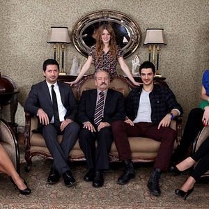 Fotoğraf Eve Düşen Yıldırım