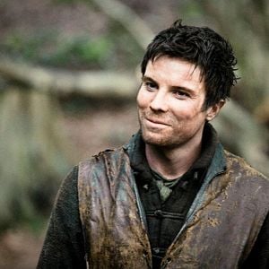 Fotoğraf Joe Dempsie