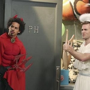 Fotoğraf Don't Trust The B---- in Apartment 23