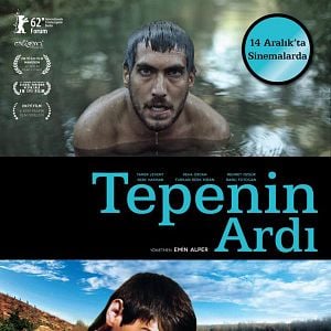 Fotoğraf Tepenin Ardı