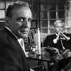 Fotoğraf Der gläserne Turm