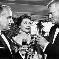 Fotoğraf Der gläserne Turm