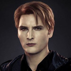 Fotoğraf Alacakaranlık Efsanesi : Şafak Vakti Bölüm 2