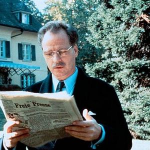 Fotoğraf Eine blassblaue Frauenschrift