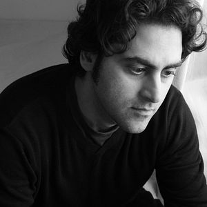 Fotoğraf Yek Khanévadéh-e Mohtaram