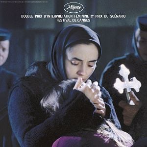 Fotoğraf Tepelerin Ardında