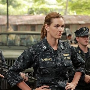 Fotoğraf Daisy Betts