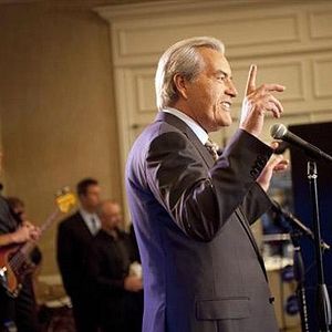 Fotoğraf Powers Boothe