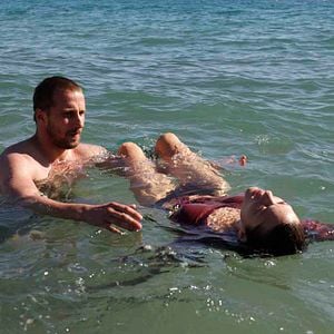 Fotoğraf Pas ve Kemik