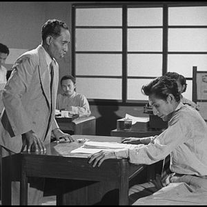 Fotoğraf Lewat Djam Malam