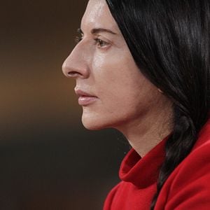 Fotoğraf Marina Abramoviç: Sanatçı Aramızda
