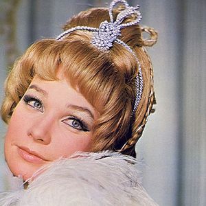 Fotoğraf Shirley MacLaine