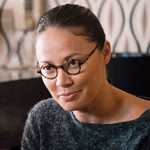 Fotoğraf Moon Bloodgood