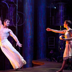 Fotoğraf Cirque du Soleil: Worlds Away