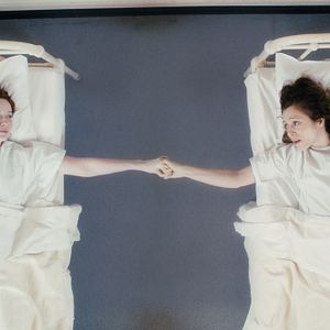 Fotoğraf Alice Englert