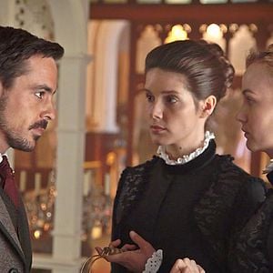 Fotoğraf Joanna Vanderham