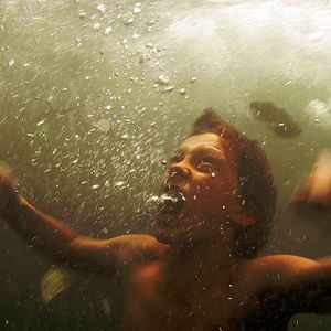 Fotoğraf Tom Holland