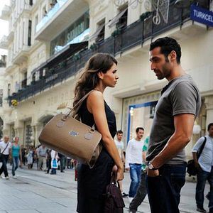 Fotoğraf Ağır Roman