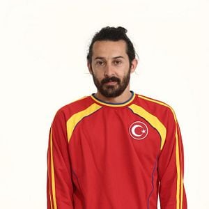 Fotoğraf Benim İçin Üzülme