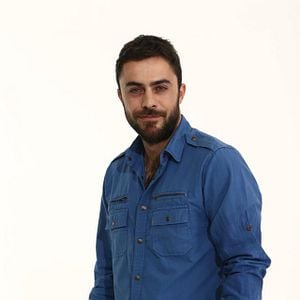 Fotoğraf Benim İçin Üzülme