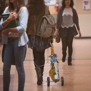 Fotoğraf Olivia Cooke