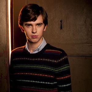 Fotoğraf Freddie Highmore