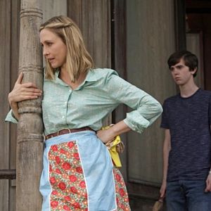 Fotoğraf Freddie Highmore