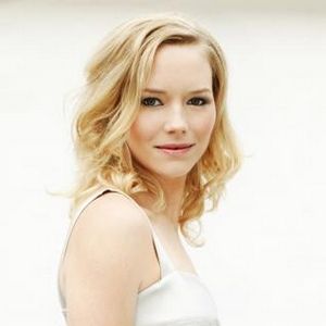 Fotoğraf Adrienne Pickering