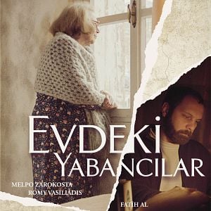Fotoğraf Evdeki Yabancılar