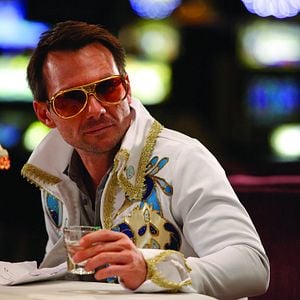 Fotoğraf Guns, Girls and Gambling