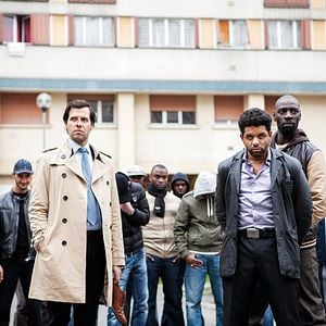 Fotoğraf Zoraki İkili