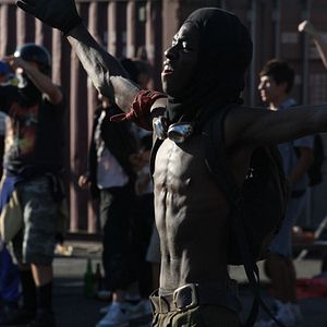 Fotoğraf Diaz: Don't Clean Up This Blood