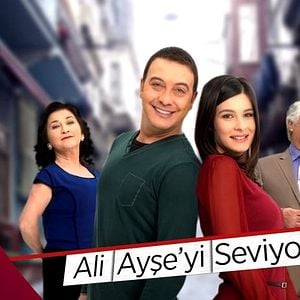 Fotoğraf Ali Ayşe'yi Seviyor