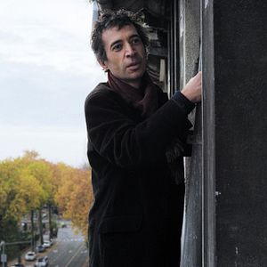 Fotoğraf Eric Elmosnino