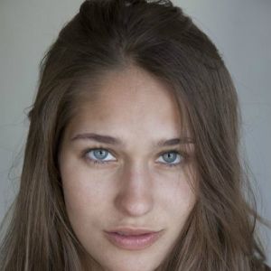 Fotoğraf Lola Kirke