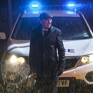 Fotoğraf Dermot Crowley