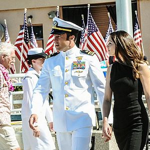 Fotoğraf Alex O'Loughlin