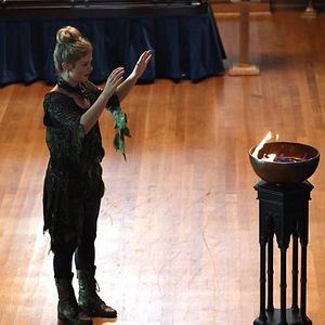 Fotoğraf Rose McIver