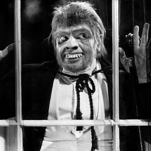 Fotoğraf Dr. Jekyll ve Bay Hyde