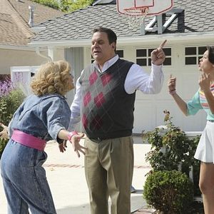 Fotoğraf Hayley Orrantia