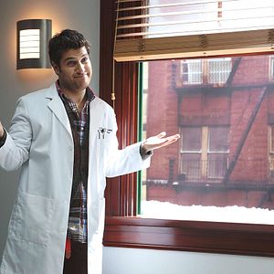 Fotoğraf Adam Pally