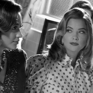 Fotoğraf Shay Mitchell