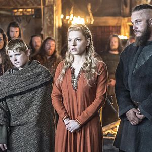 Fotoğraf Travis Fimmel