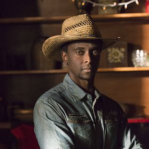 Fotoğraf Edi Gathegi